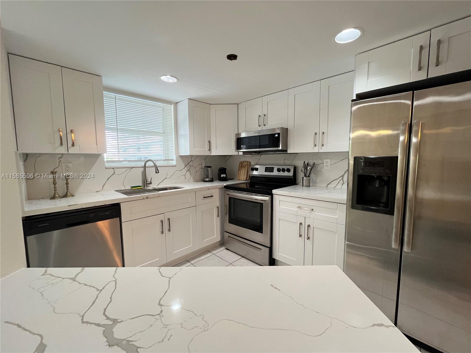 LE FRONTENAC CONDO - Residential