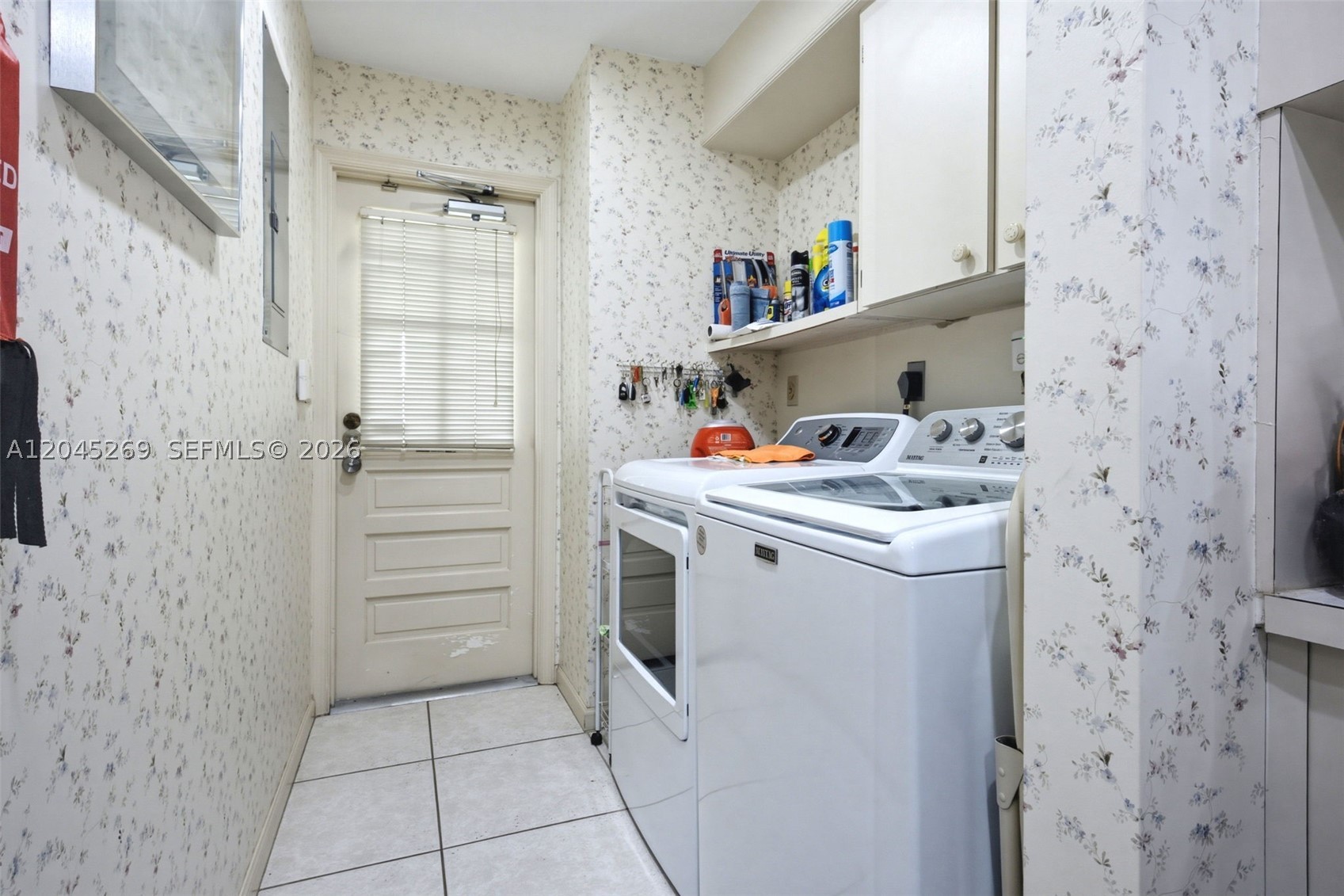 NO 100 PALM-AIRE COUNTRY - Residential