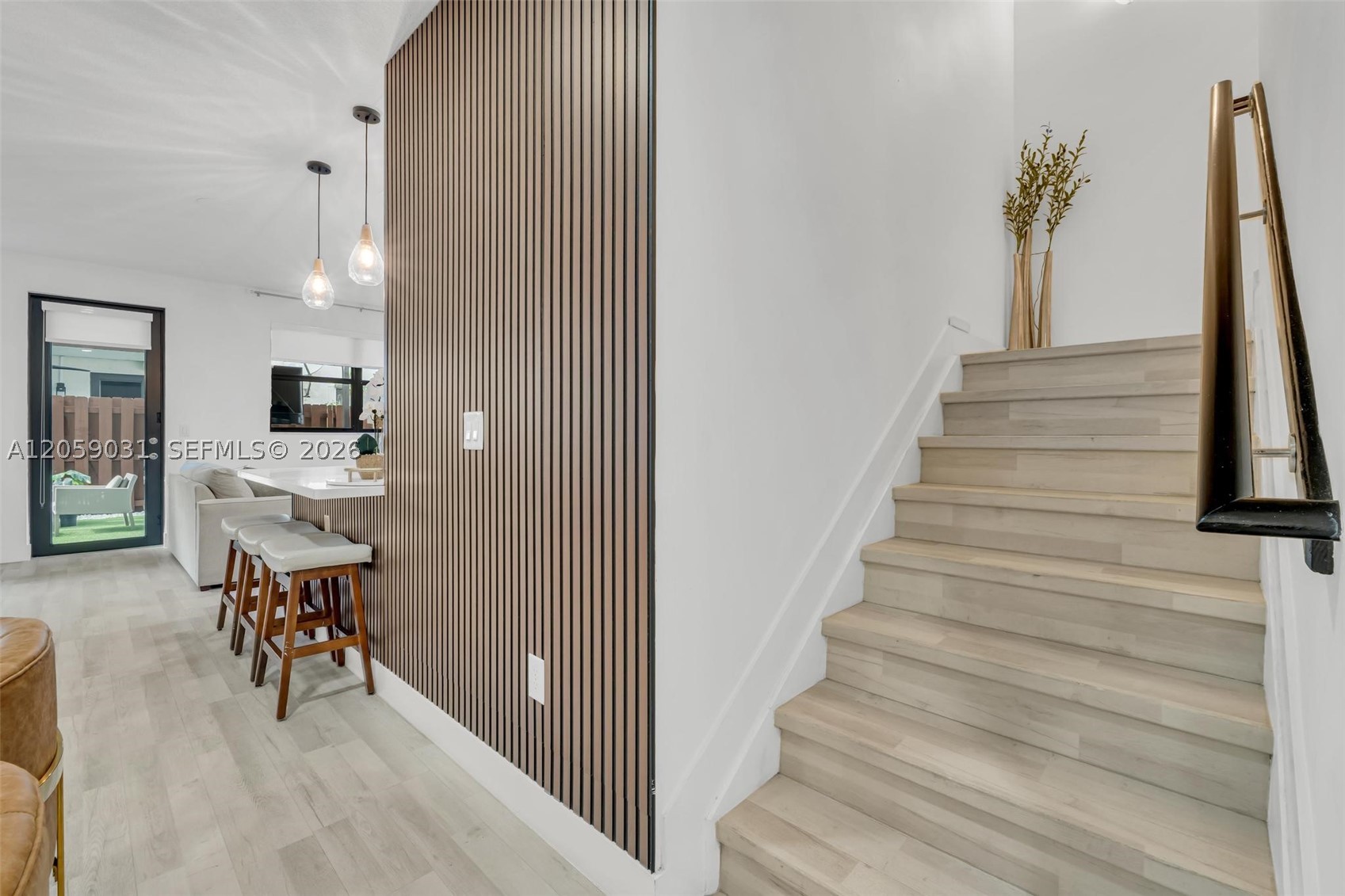GRAND BAY SOUTH TOWNHOMES - Residential