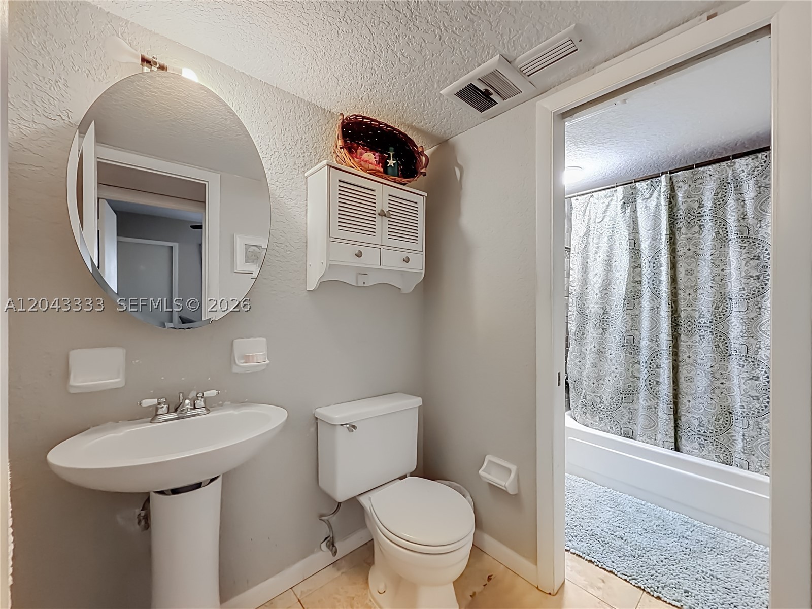 MOORING CONDO AT PINE CRE - Residential