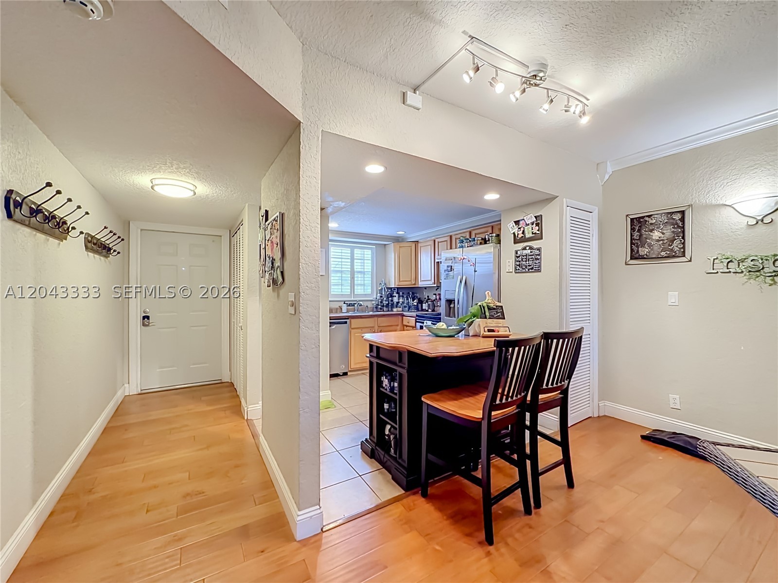 MOORING CONDO AT PINE CRE - Residential