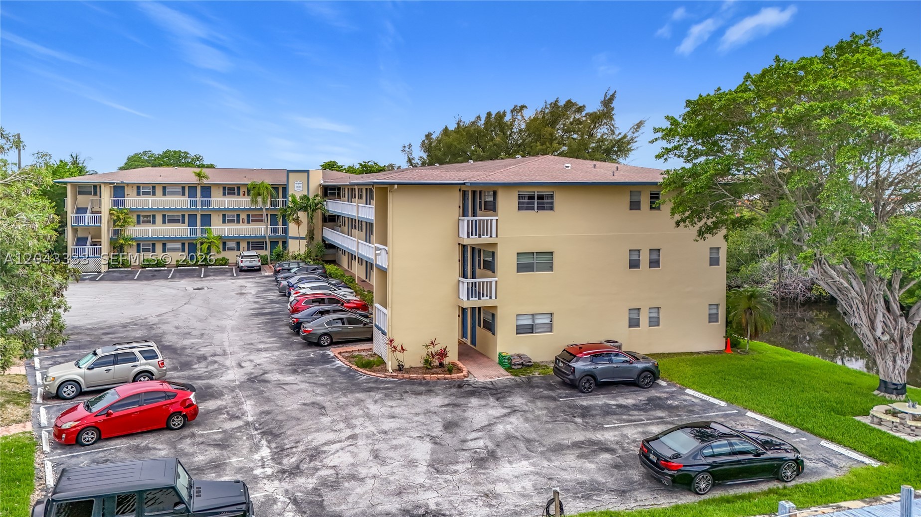 MOORING CONDO AT PINE CRE - Residential