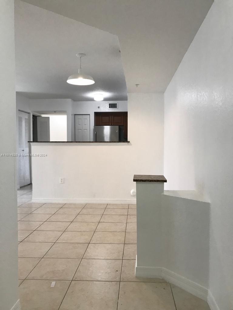 THE OAKS IN NORTH MIAMI C - Residential Lease