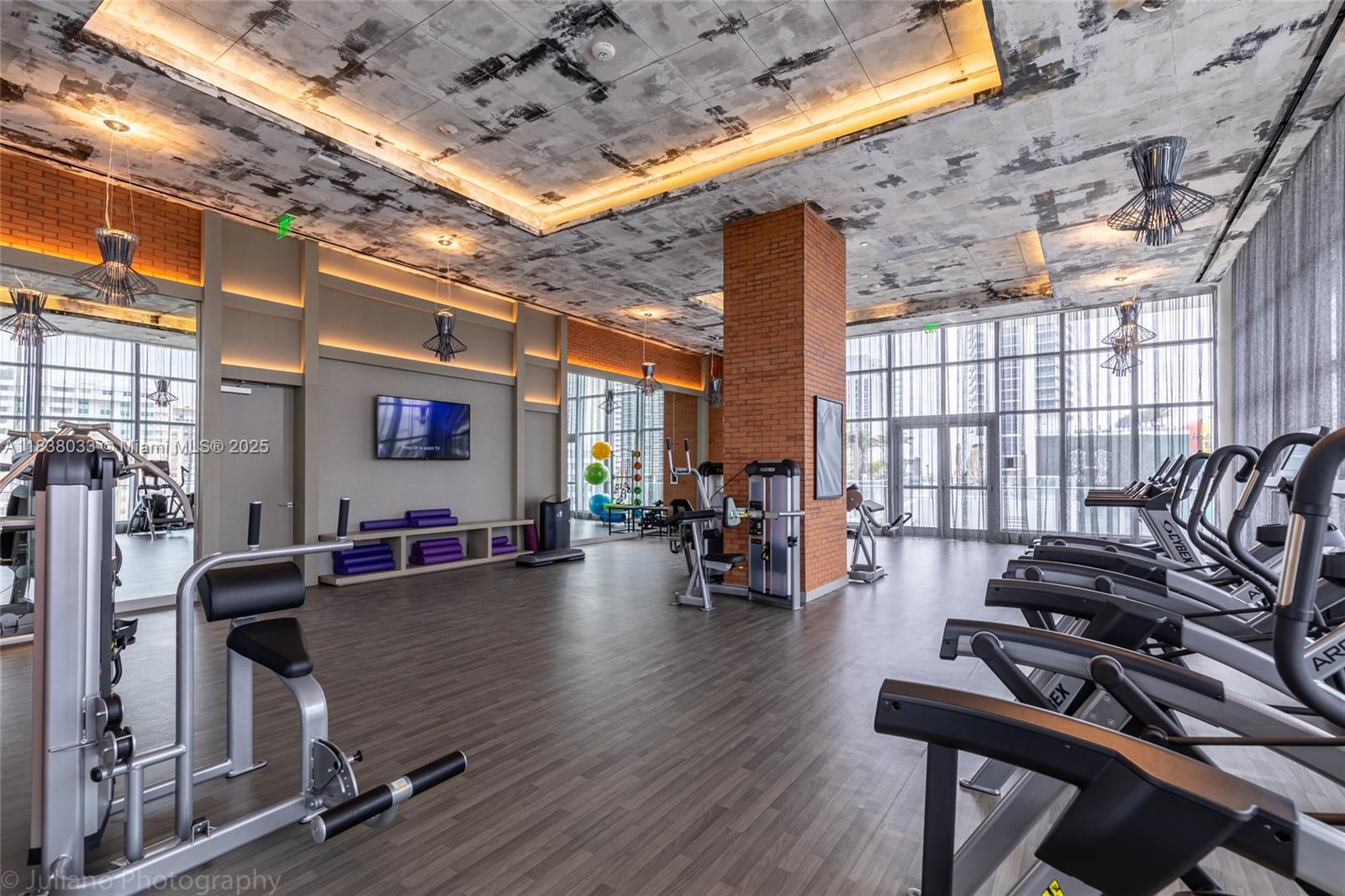 4010 SOUTH OCEAN CONDO - Residential