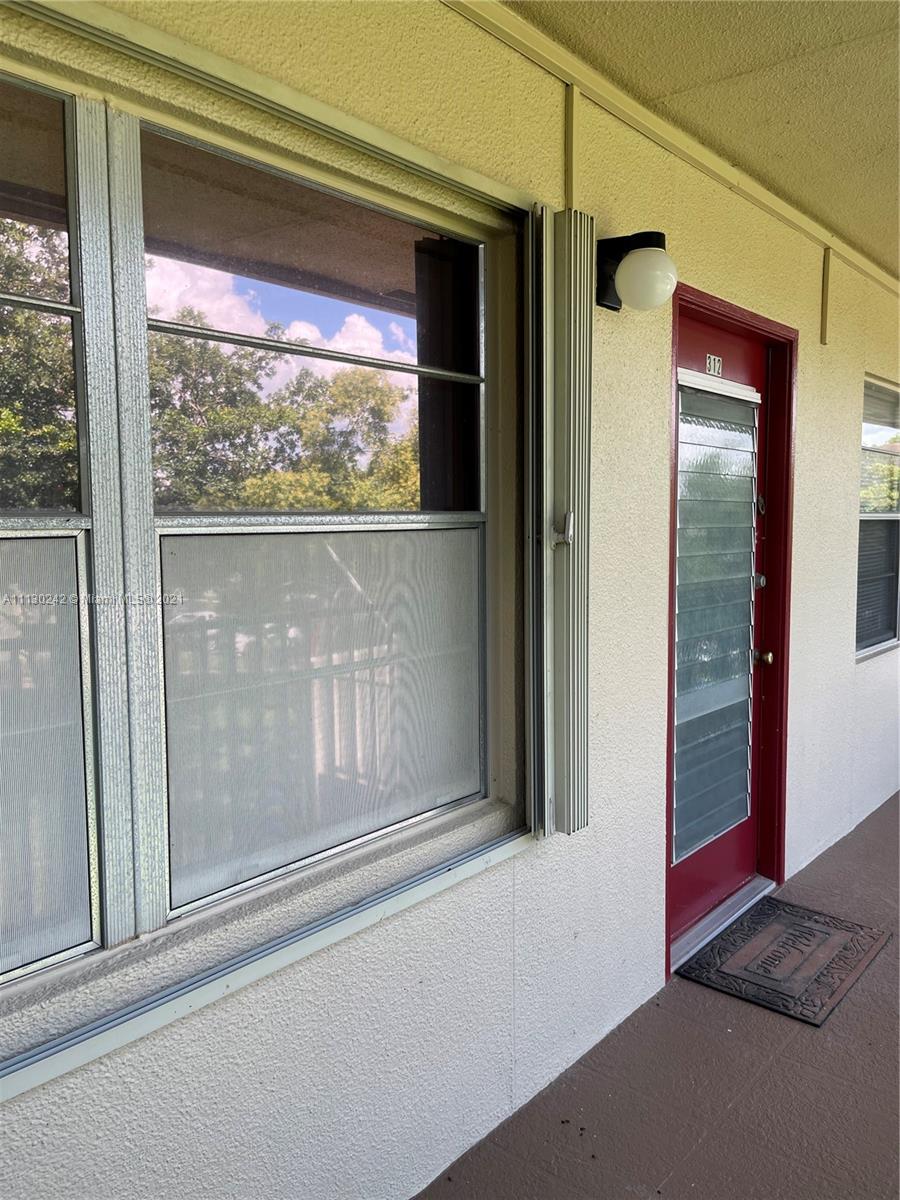 NEW HAMPTON AT CENTURY VI - Residential Lease