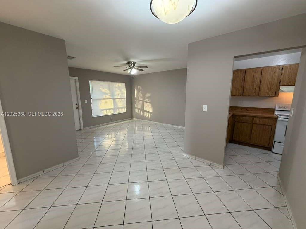 LAGO GRANDE ONE CONDO - Residential Lease