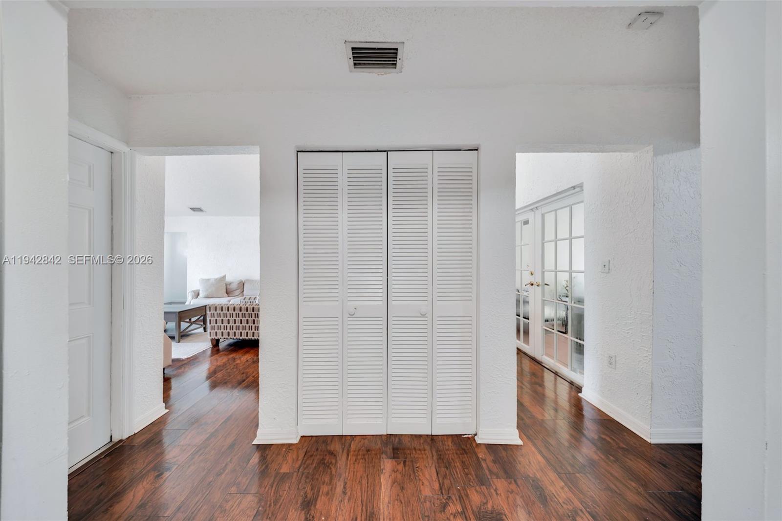 AMERICAN HOMES - Residential Lease