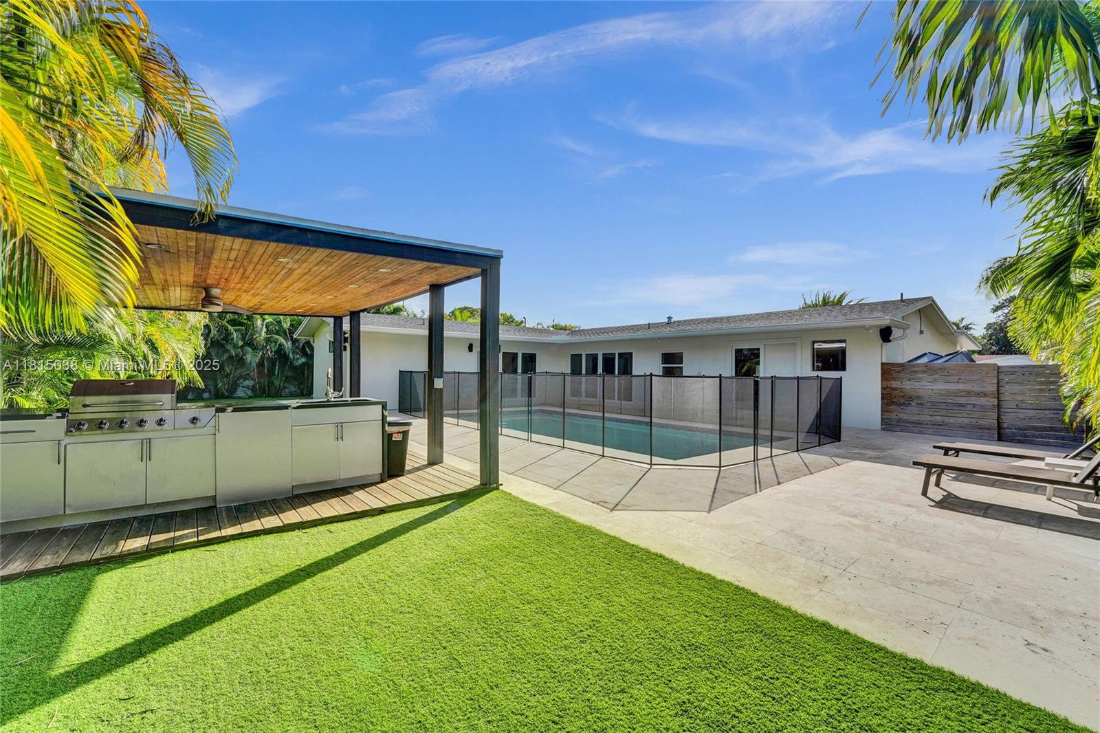 HIGHLAND LAKES SEC 2 - Residential