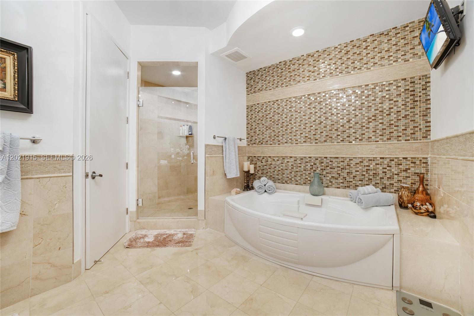 TRUMP PALACE CONDO - Residential