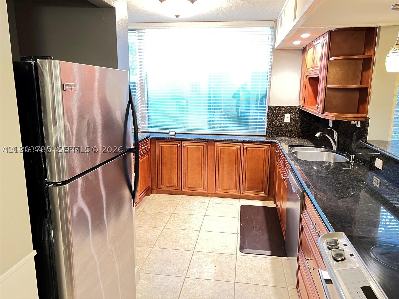 ROYAL PALM AT PLANTATION - Residential