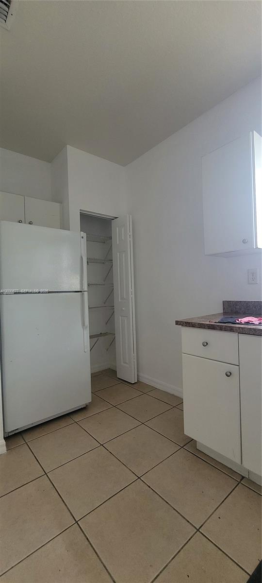 HIALEAH 3RD ADDN - Residential Lease