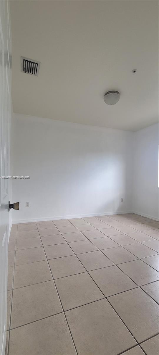 HIALEAH 3RD ADDN - Residential Lease