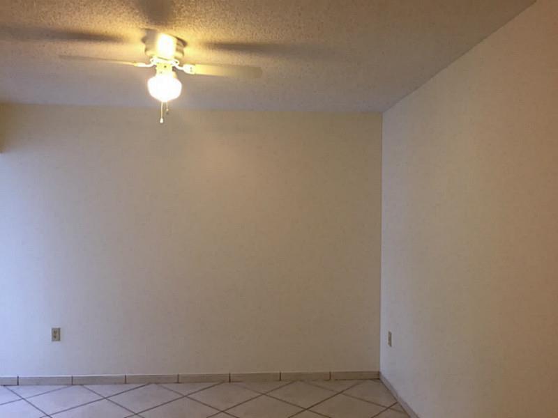 HIGHLANDS KENDALE LK COND - Residential Lease