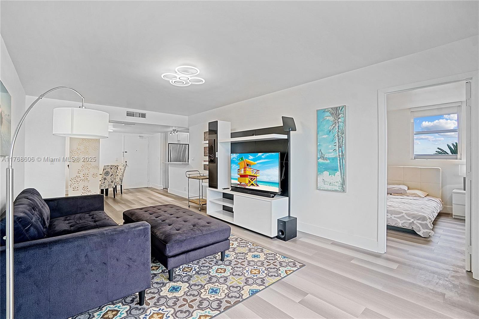 MANATEE CONDO - Residential Lease