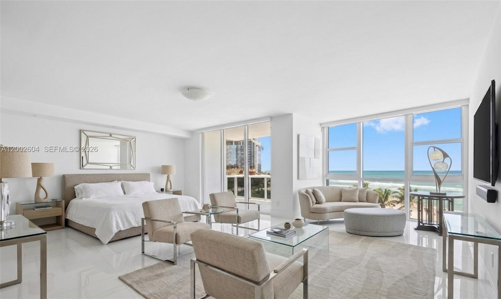 TRUMP ROYALE CONDO - Residential