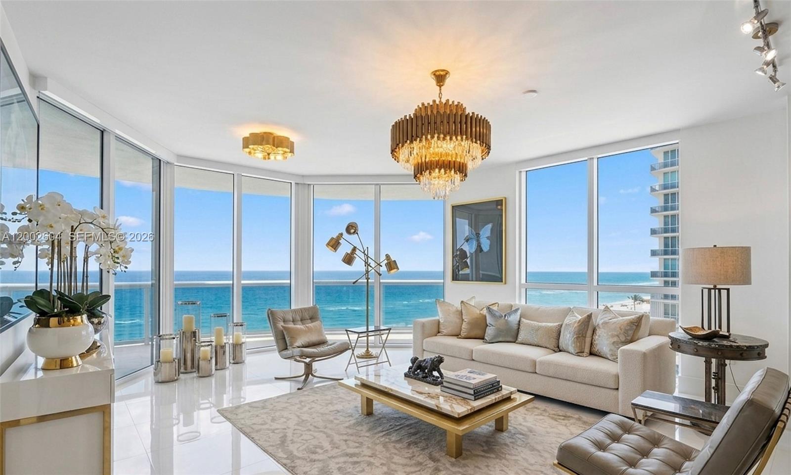 TRUMP ROYALE CONDO - Residential
