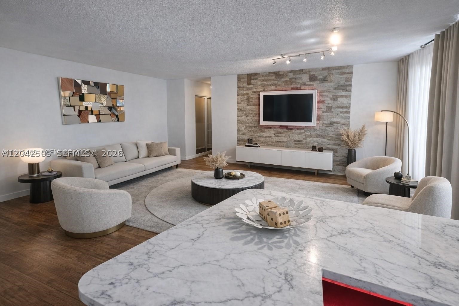 713 COLLINS CONDO - Residential Lease