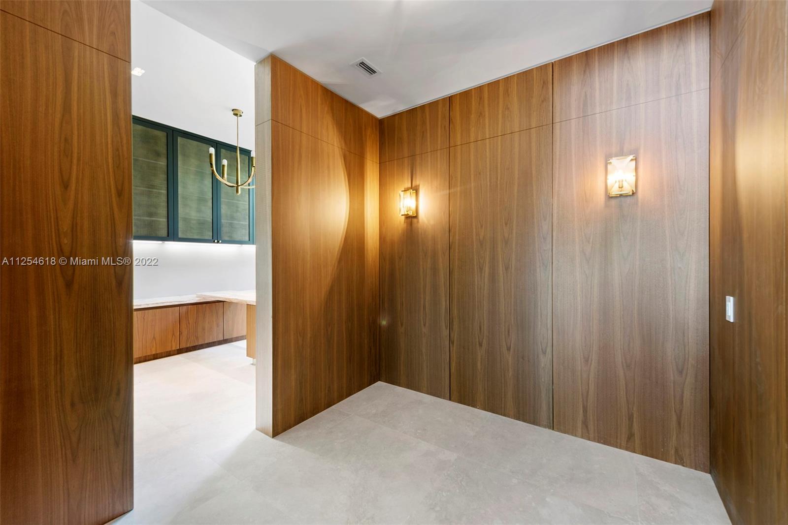 BAY RIDGE ESTS - Residential