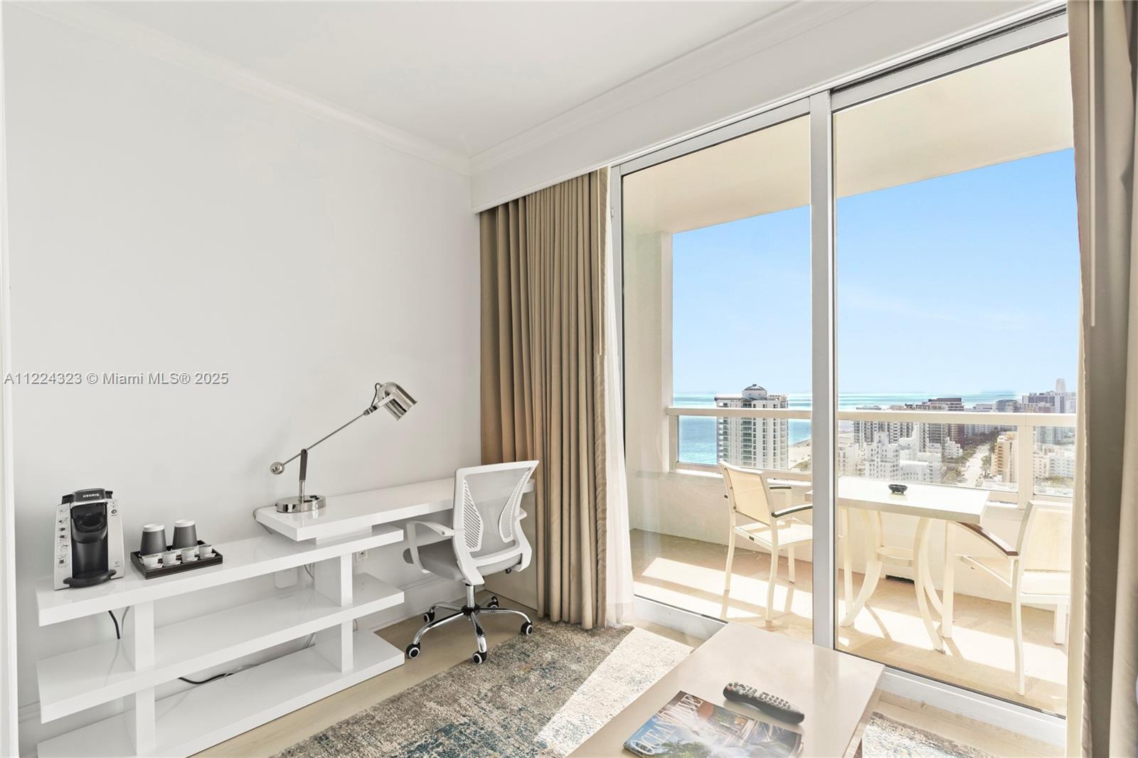 Fontainebleau II/Tresor - Residential