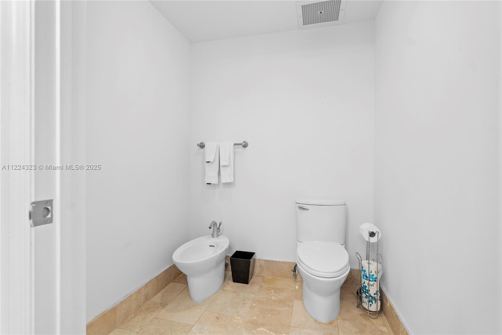 Fontainebleau II/Tresor - Residential