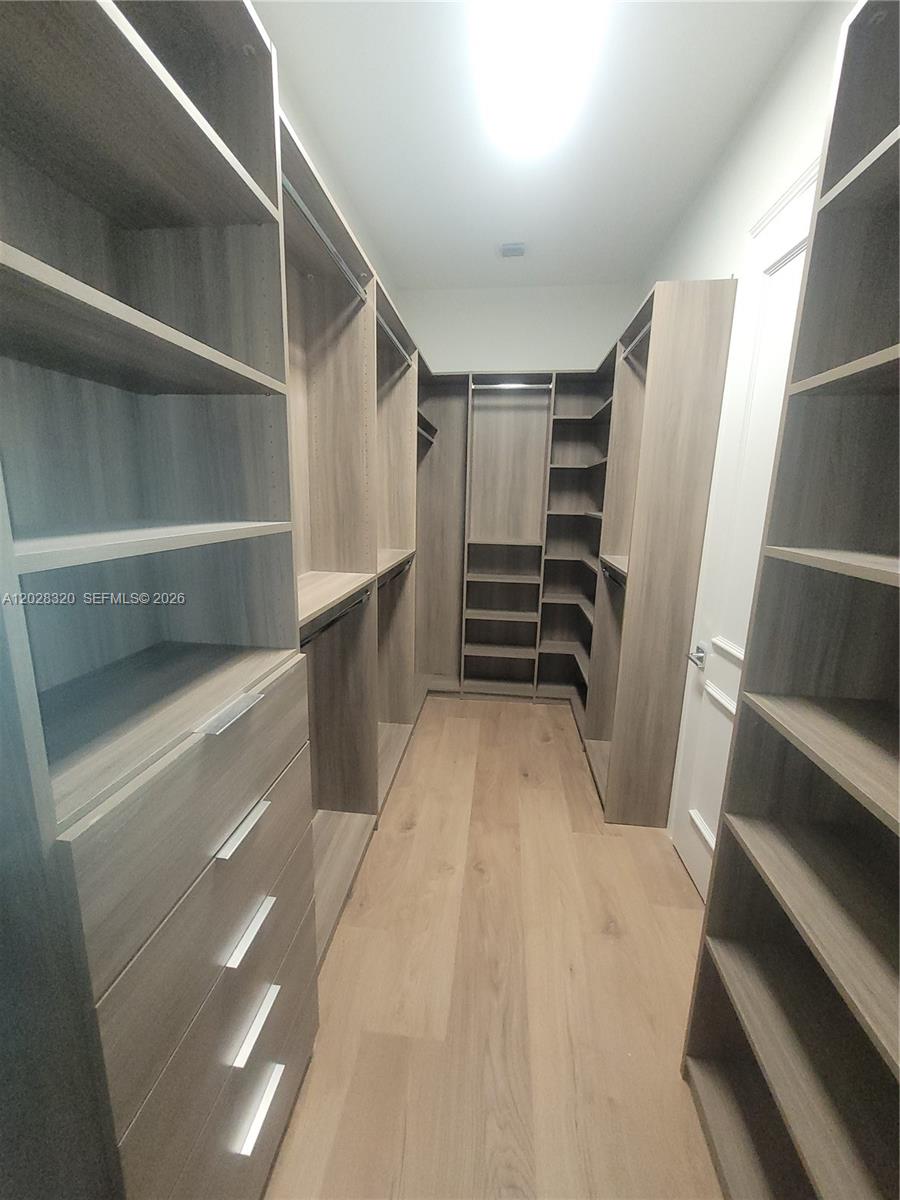 KAPOK GROVE ESTATES - Residential