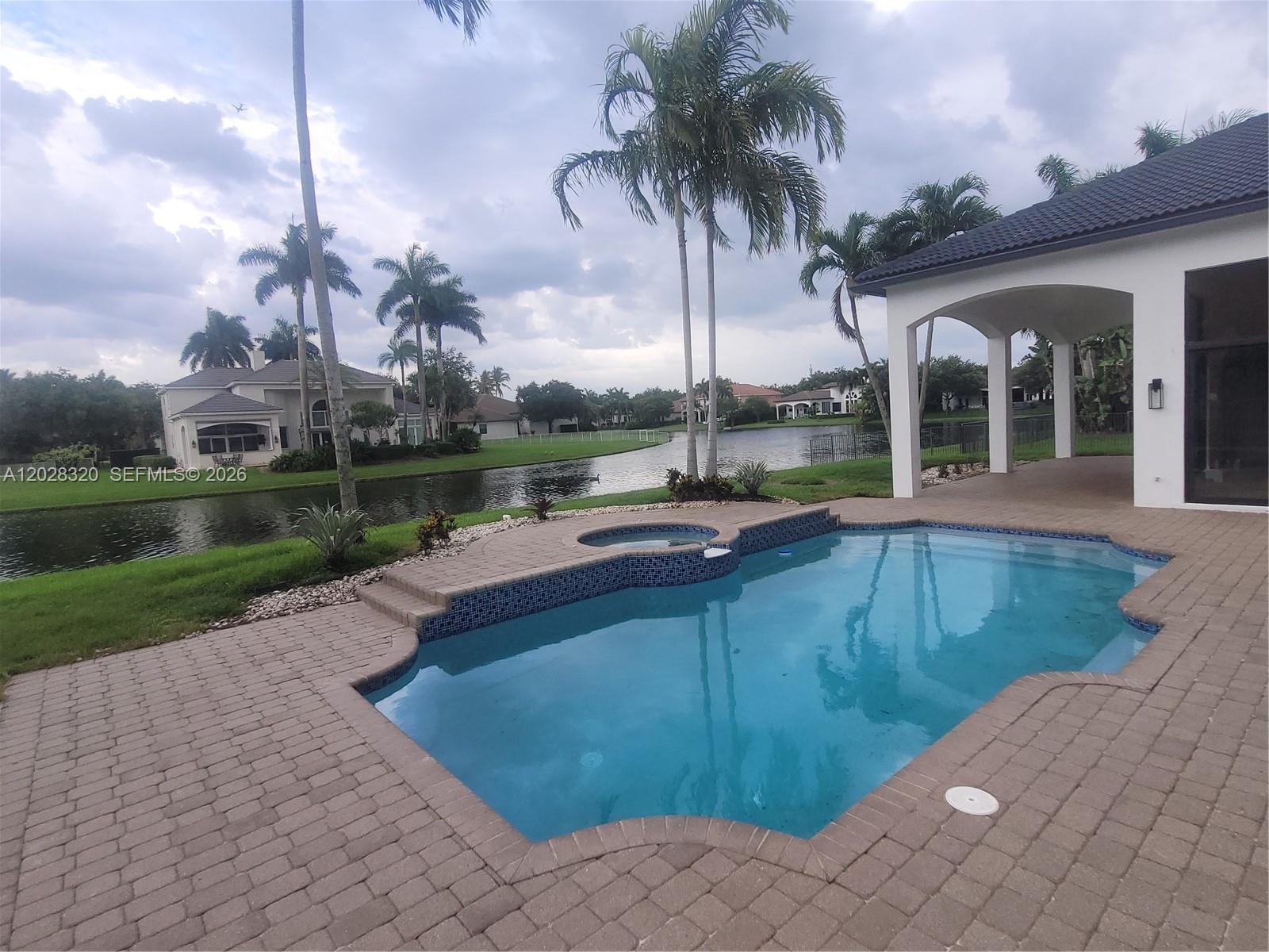 KAPOK GROVE ESTATES - Residential