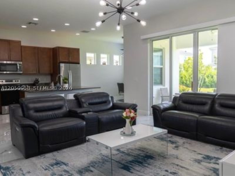 ORCHARDS OF WESTLAKE PHAS - Residential