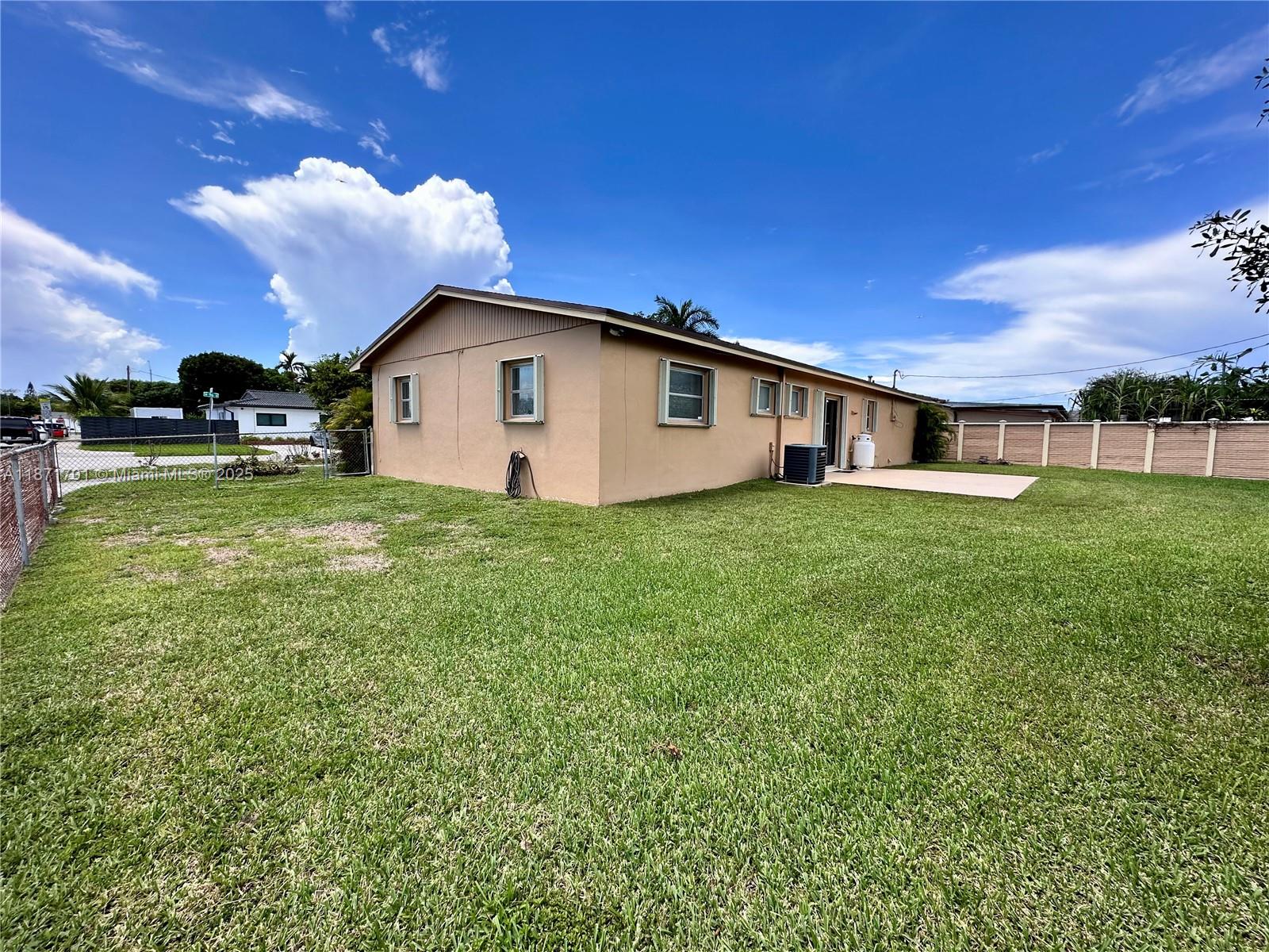 TOWN PARK HEIGHTS - Residential