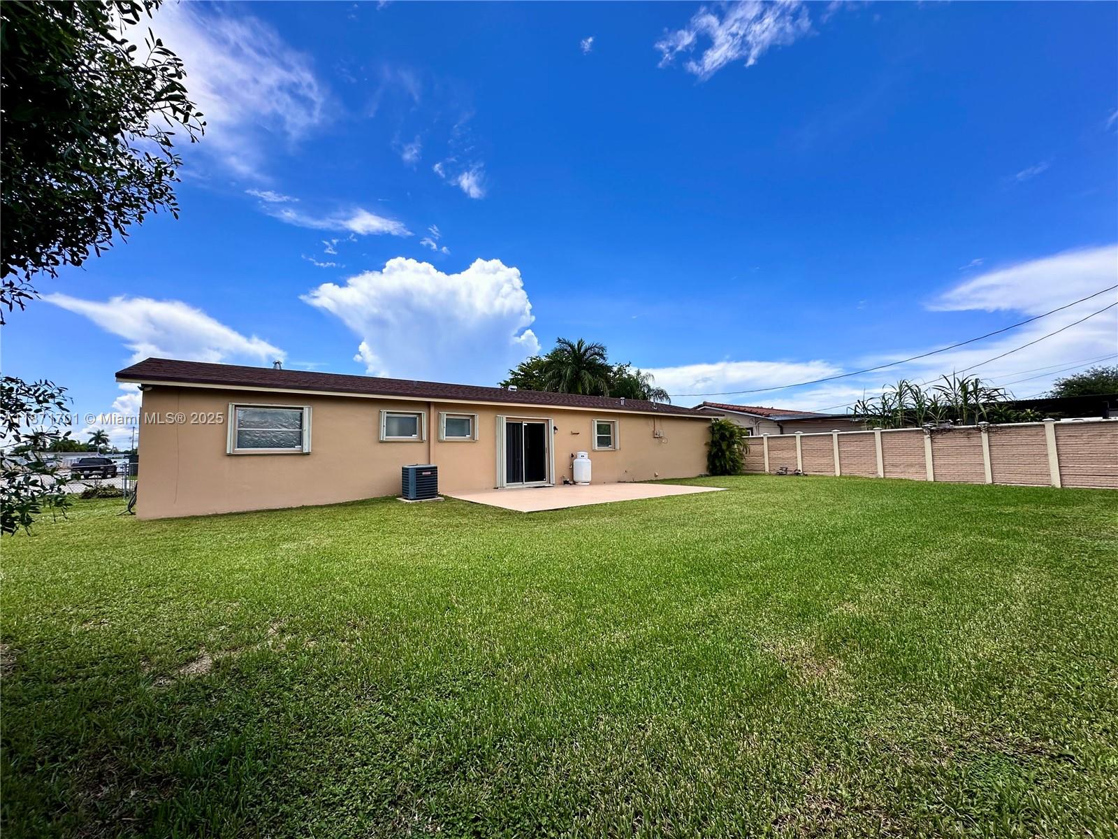 TOWN PARK HEIGHTS - Residential