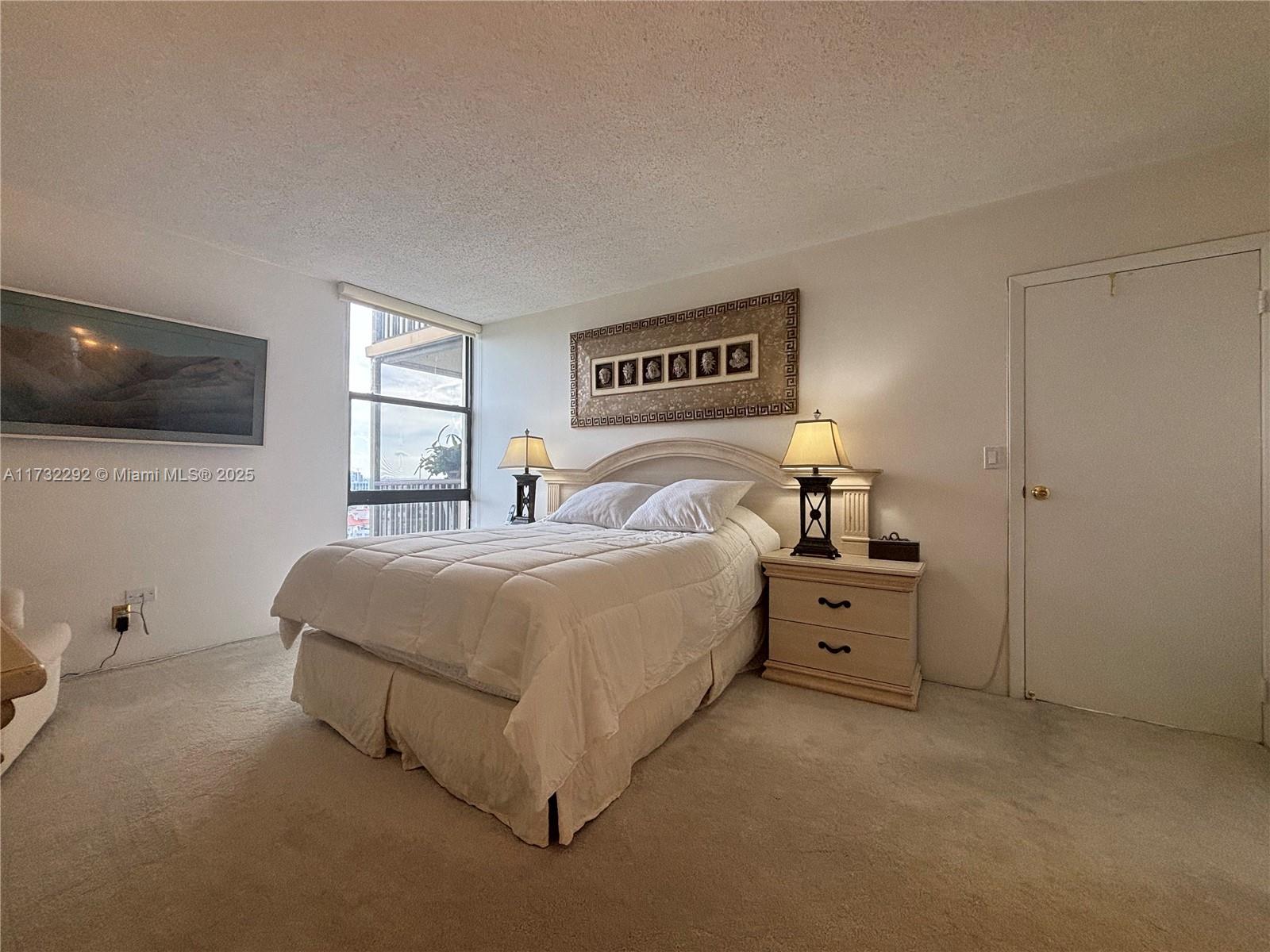 CORONADO CONDO- TOWER II - Residential