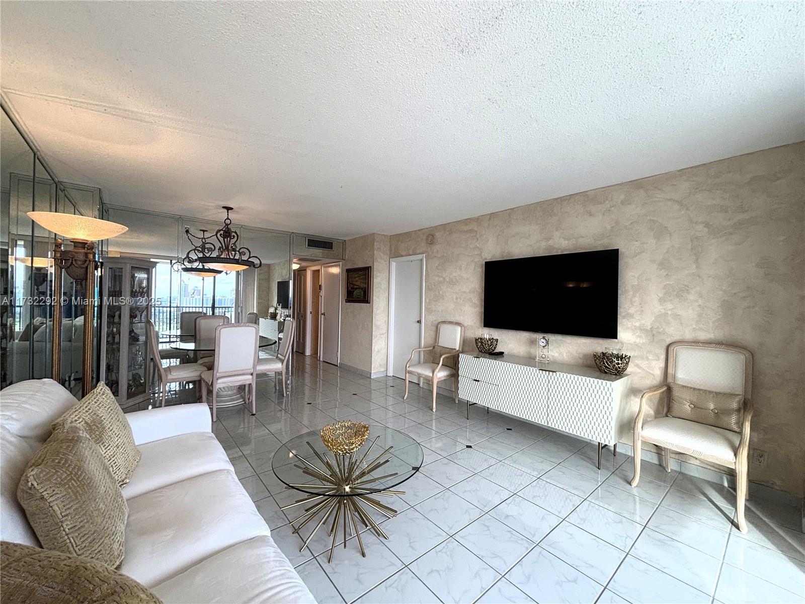 CORONADO CONDO- TOWER II - Residential