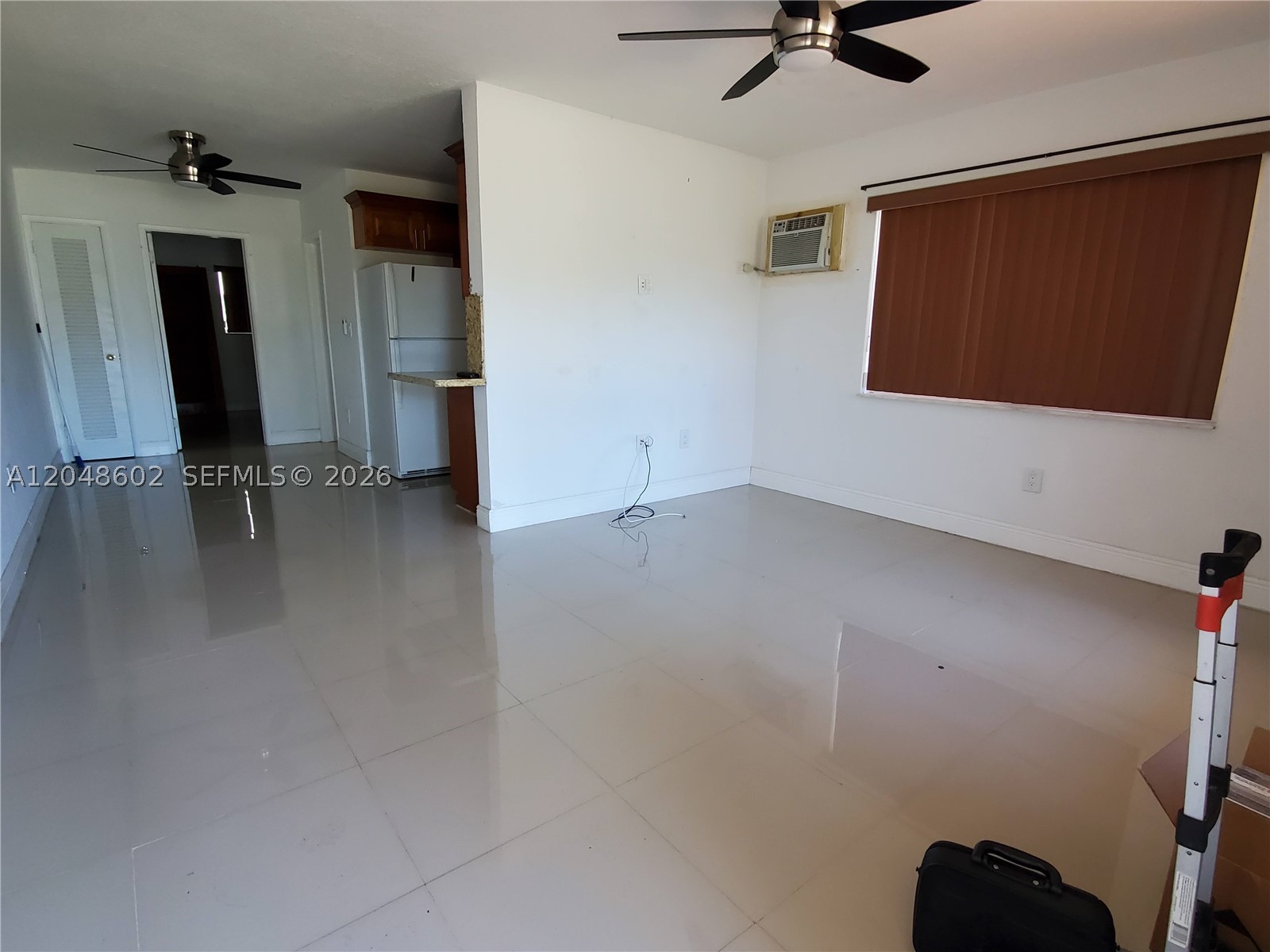 OCEAN BREEZE GARDENS RESU - Residential Lease