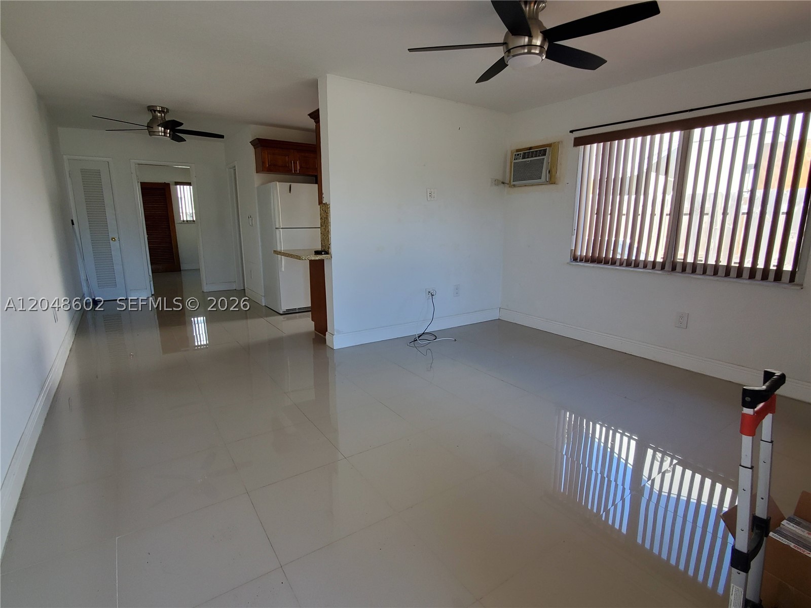 OCEAN BREEZE GARDENS RESU - Residential Lease