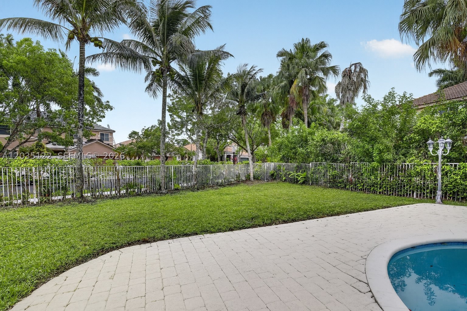 SECTOR 2-PARCELS 17 18 19 - Residential