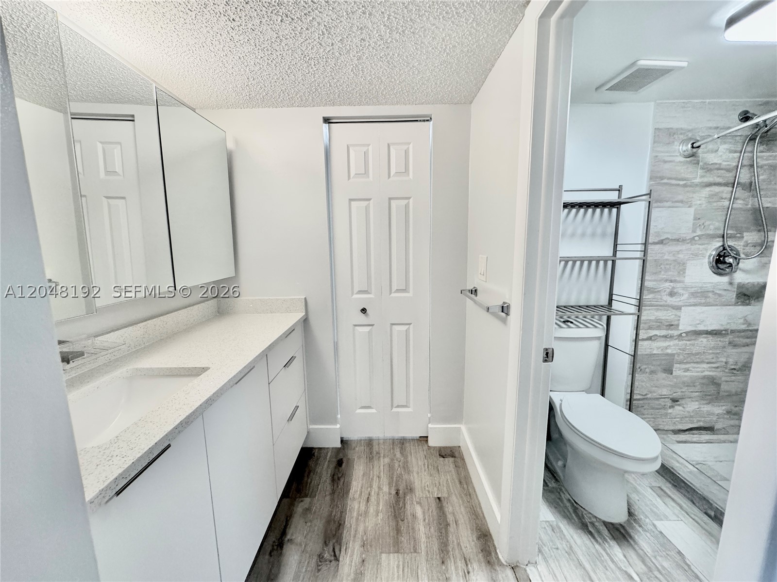 PINES OF SPRINGTREE 1 CON - Residential Lease