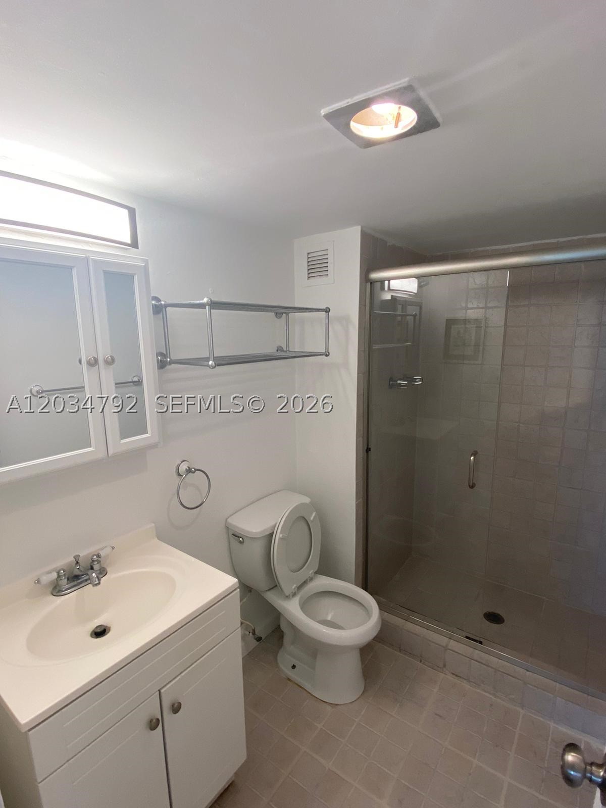 WATERSIDE TOWERS CONDO - Residential