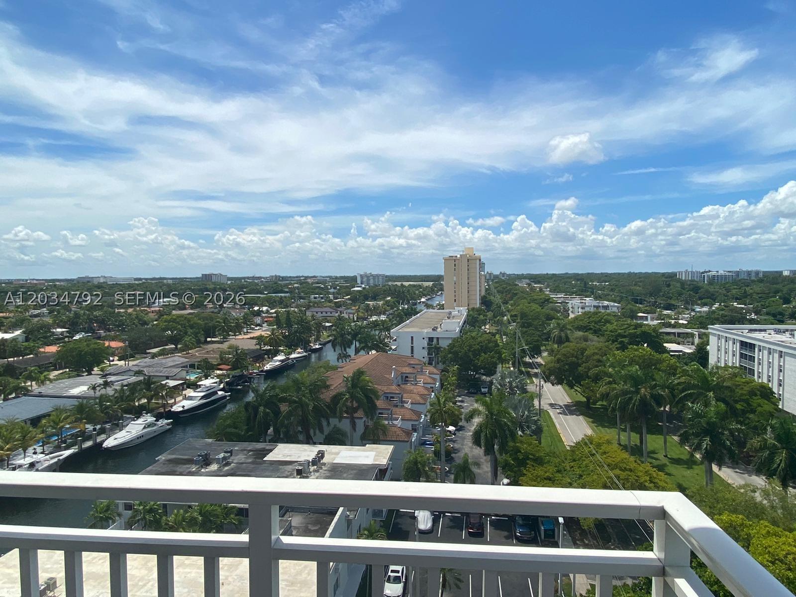 WATERSIDE TOWERS CONDO - Residential