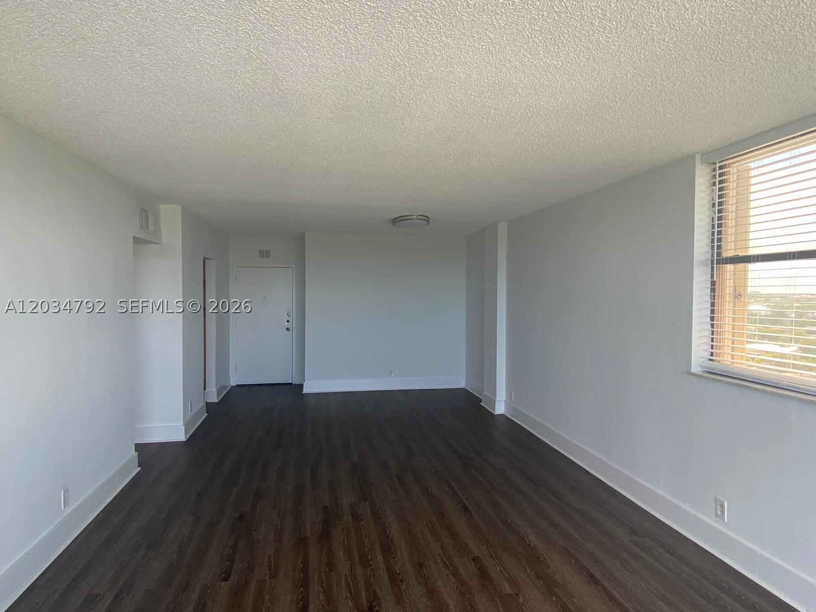 WATERSIDE TOWERS CONDO - Residential
