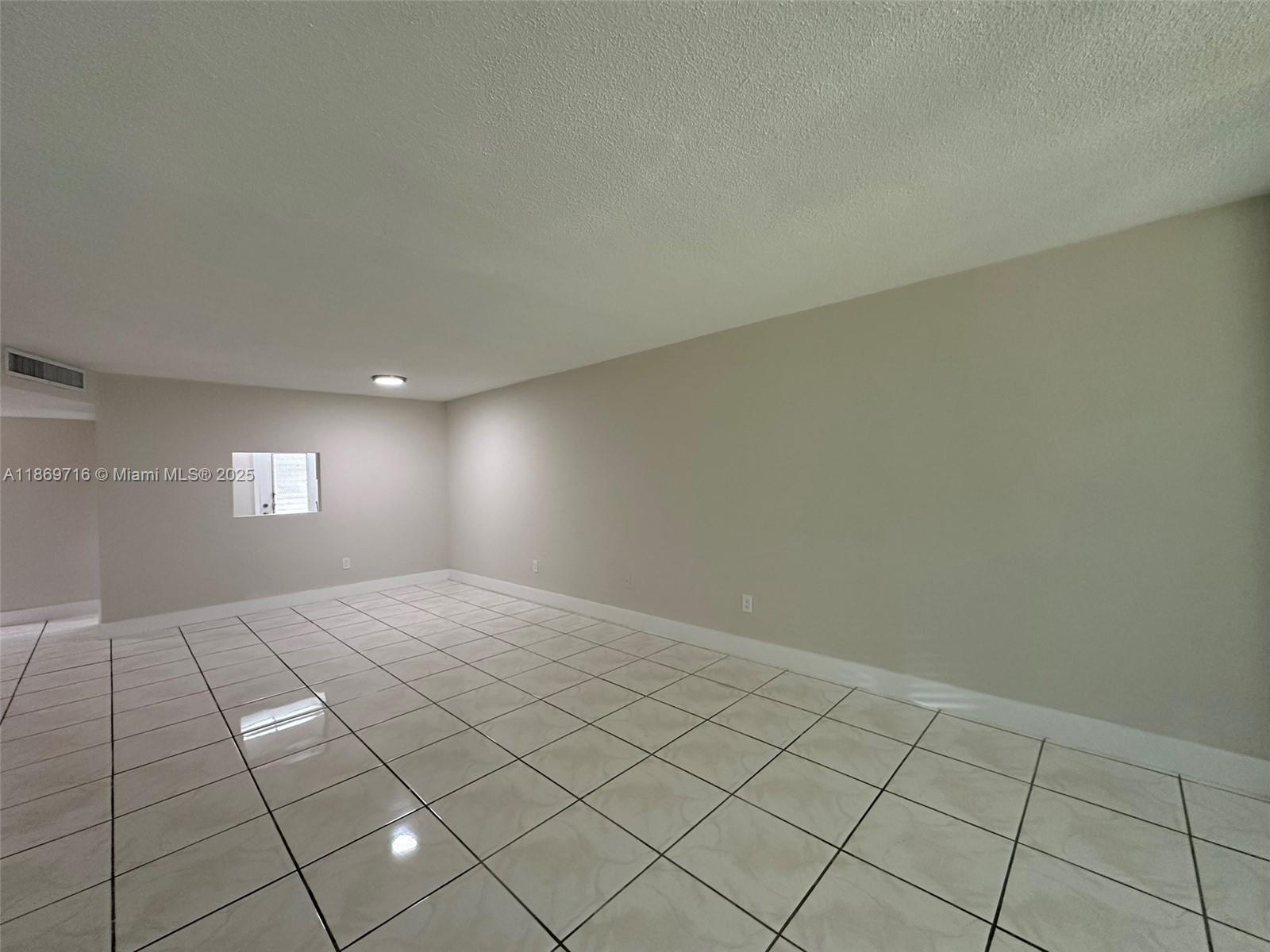 ROLLING GREEN CONDO C - Residential