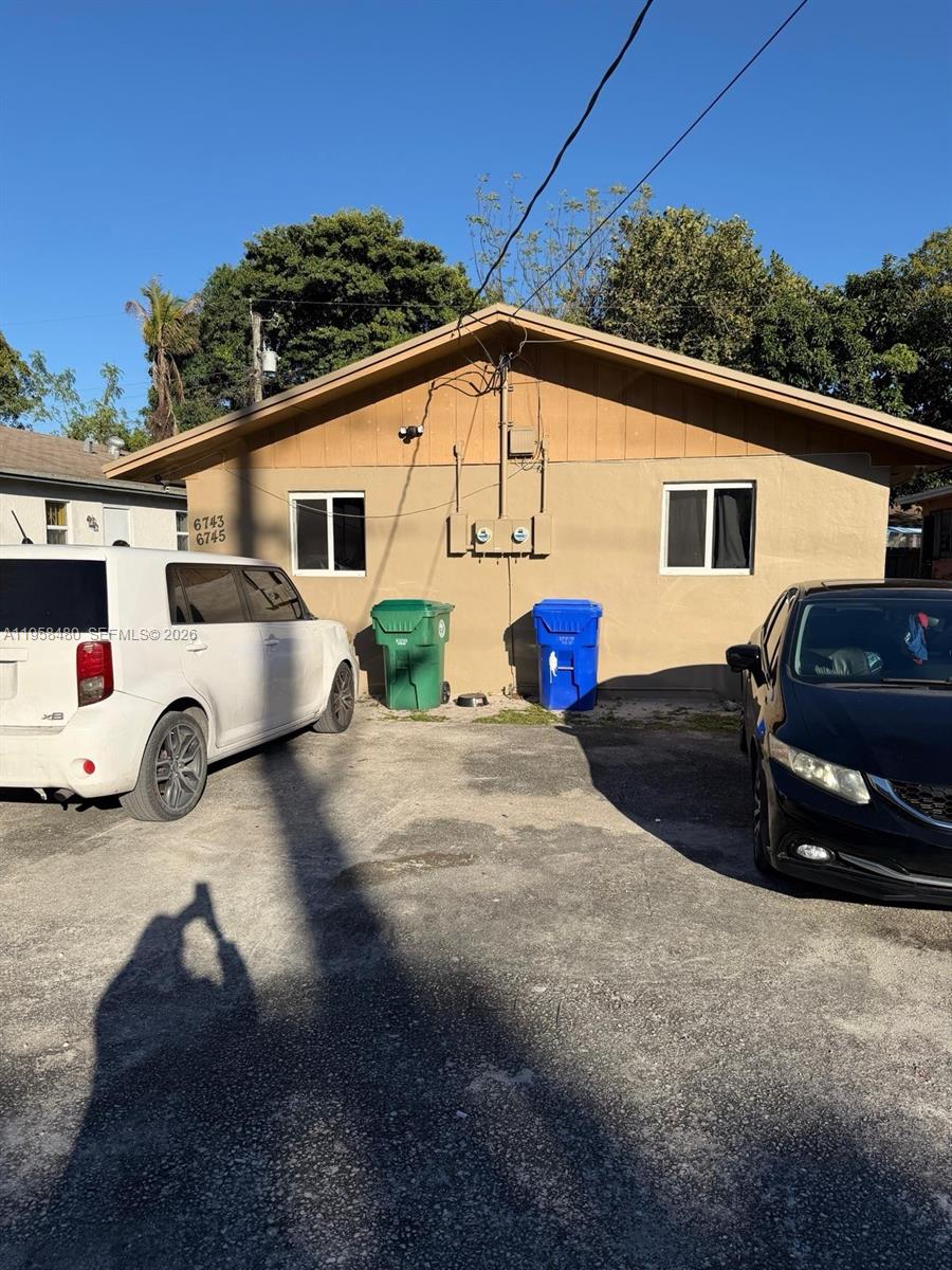 7TH AVENUE HIGHLANDS - Residential Income
