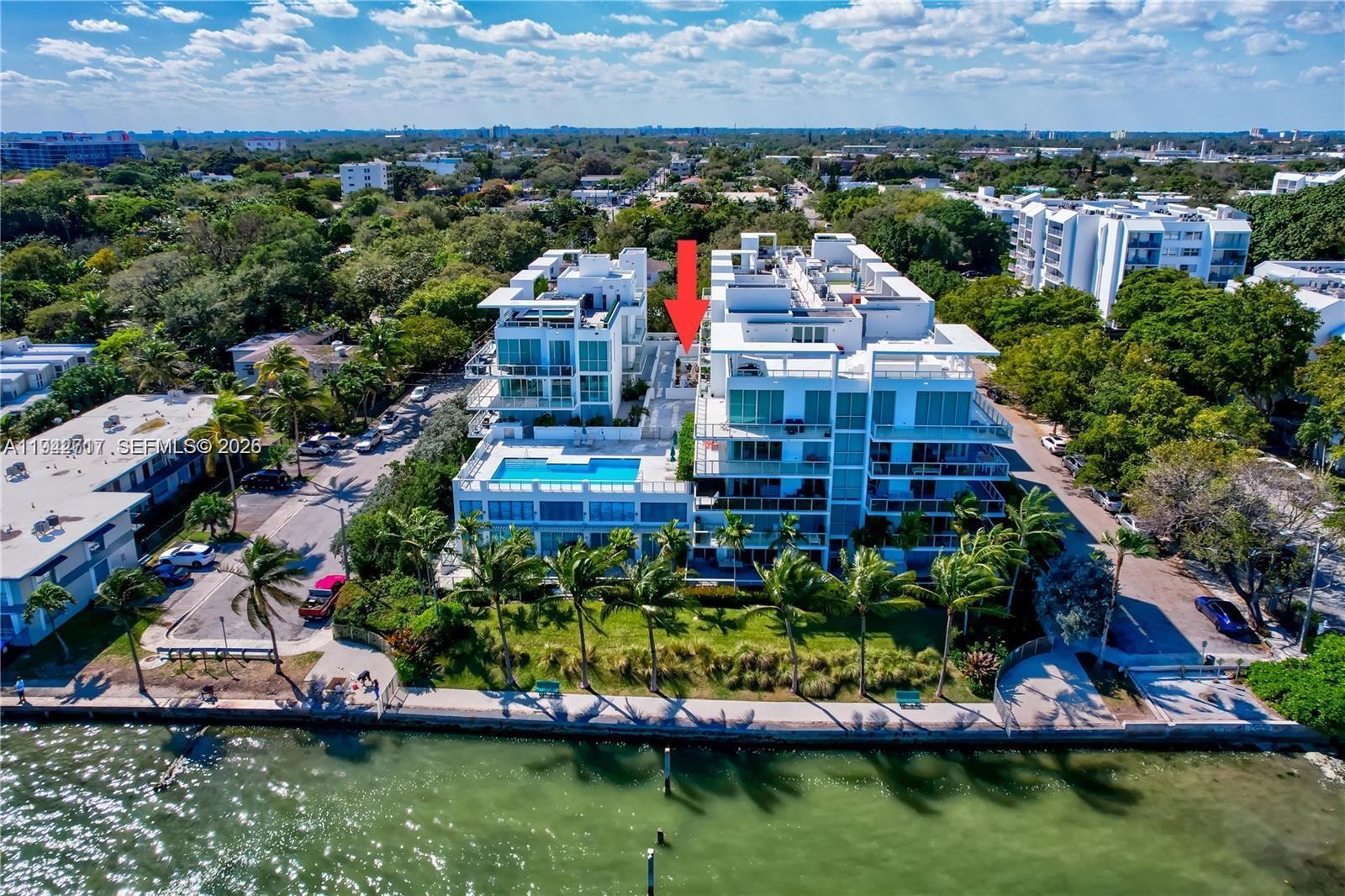IOS ON THE BAY CONDO - Residential