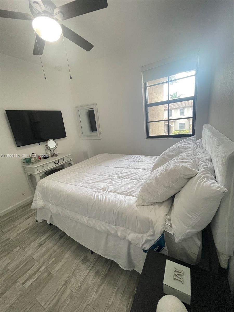 COCO PALM ESTATES - Residential Lease