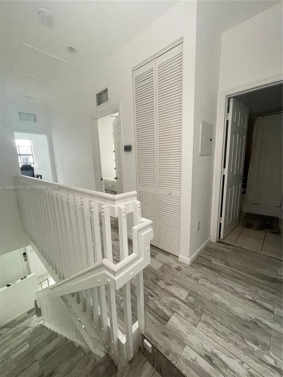 COCO PALM ESTATES - Residential Lease