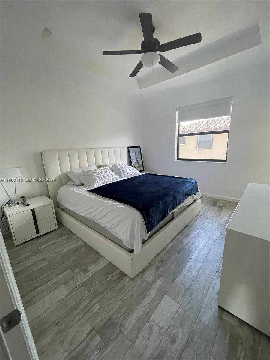 COCO PALM ESTATES - Residential Lease