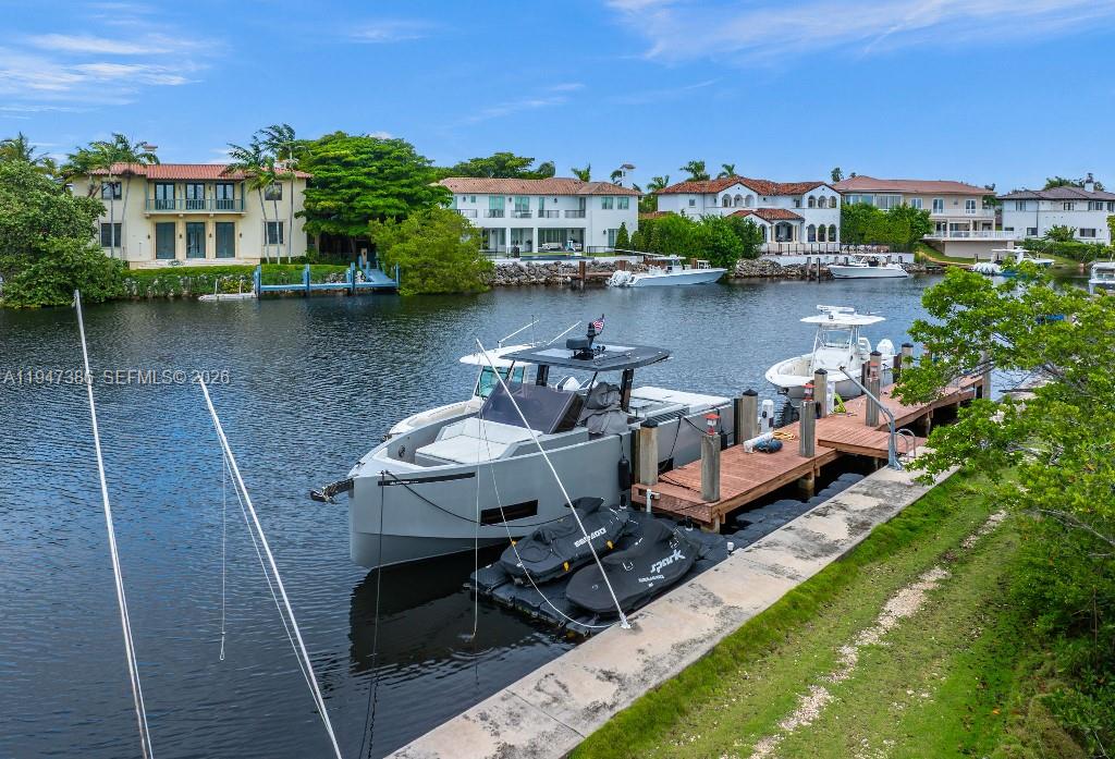 HAMMOCK OAKS HARBOR SEC 3 - Residential