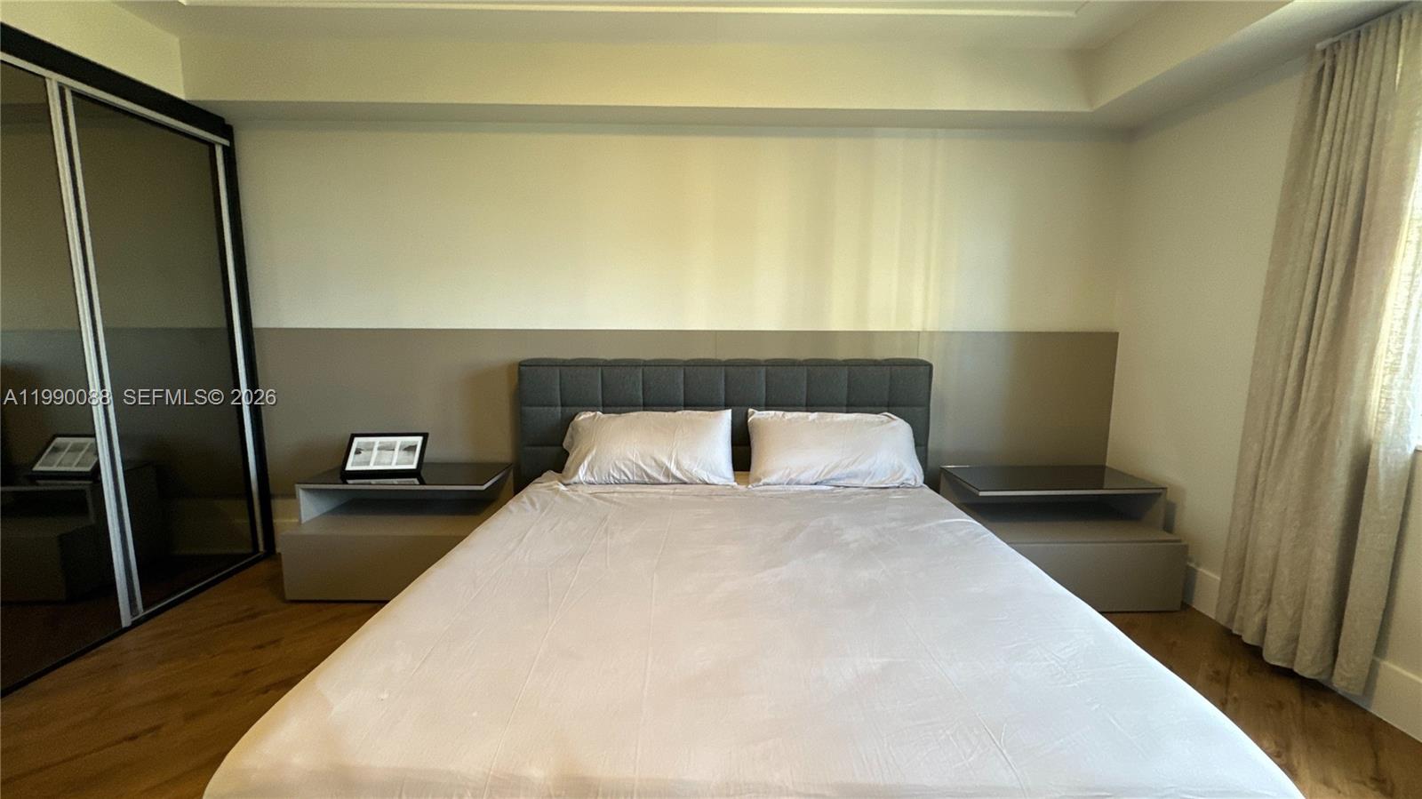 TURNBERRY VLG NO TOWER CO - Residential
