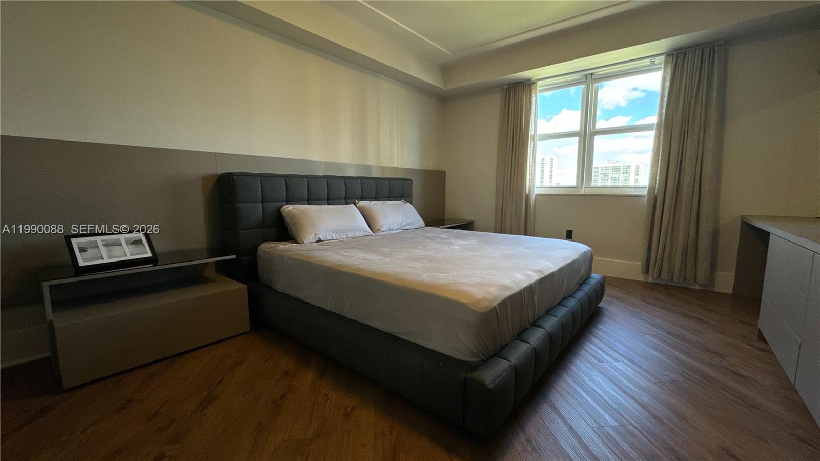 TURNBERRY VLG NO TOWER CO - Residential