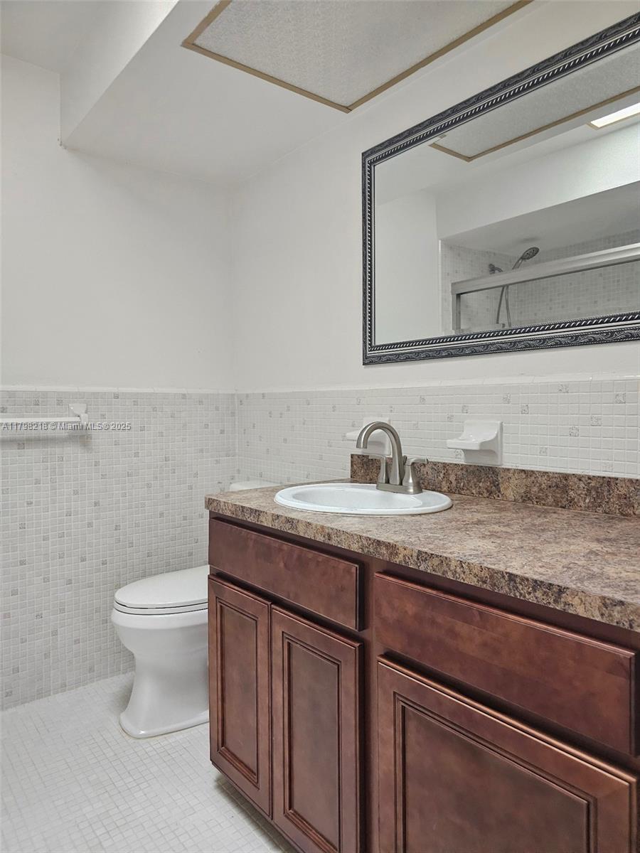 SELLERE SAID NRING AN OFFER NOW! Beautiful first floor remodeled 2 bedroom 1.5 bath condo in Titusville! Community pool, investor friendly, turn key! Seller financing available with 50% down!