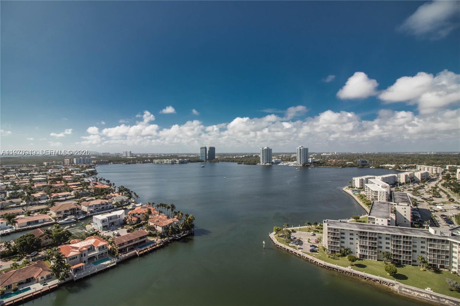 1000 ISL BLVD WILLIAMS IS - Residential