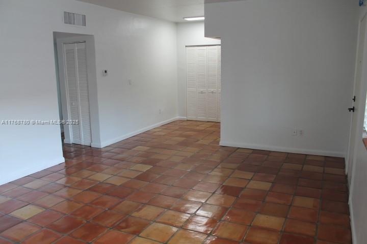 COURTYARDS OF THE GROVE C - Residential
